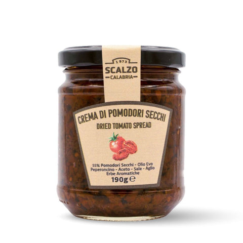 Vaso frontale da 190 grammi di Crema di Pomodori Secchi Scalzo Calabria, realizzata con pomodori secchi freschi e olio extra vergine d'oliva, senza additivi.